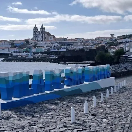 Azure Estrella Do Porto