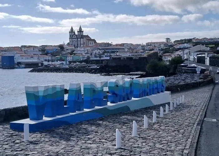 Azure Estrella Do Porto